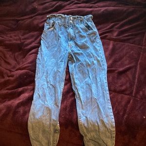 Size 4 kind of small on the waist